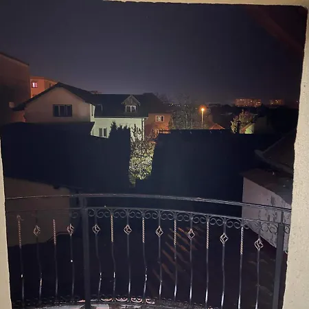 Casa Floraly Guest house