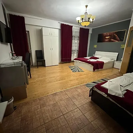 Guest house Casa Floraly 3*