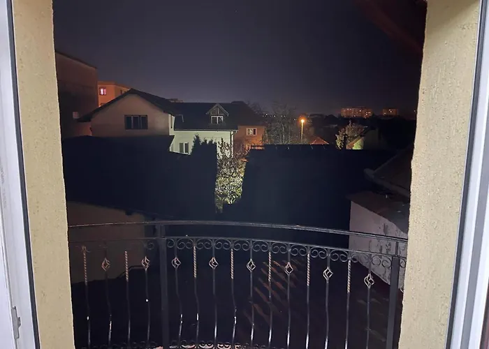 Casa Floraly Guest house