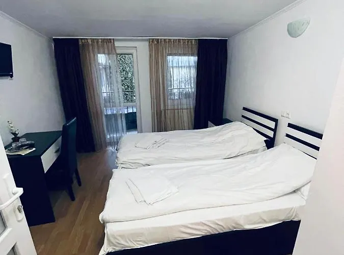 Casa Floraly Guest house 3*